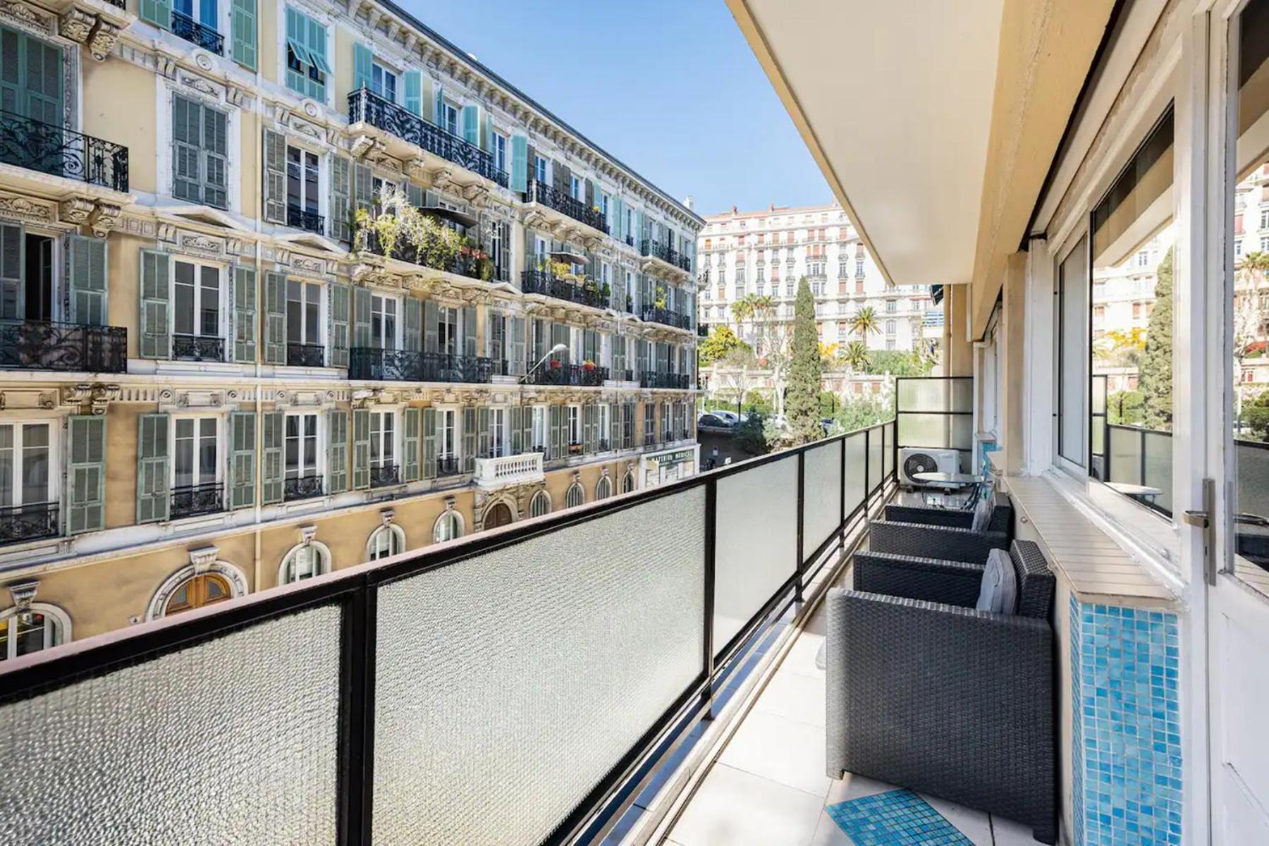 Notre Dame - Huge Sunny Modern 2Br Flat - Terrace Apartment Nice Exterior photo